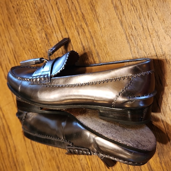 Coach Pewter Loafers Size 6B - Picture 3 of 11
